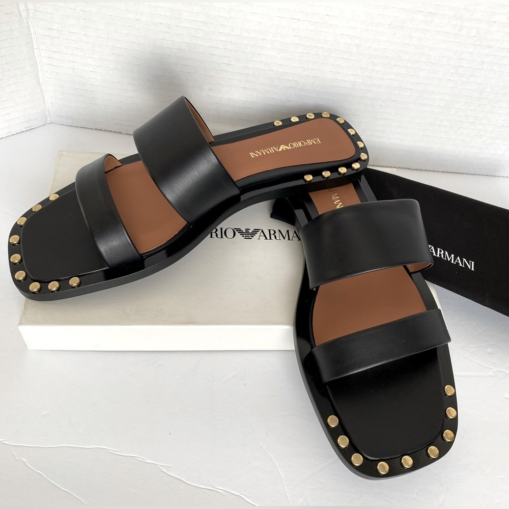 NEW!! EMPORIO ARMANI black leather sandals Size 41 Box and dust bag.